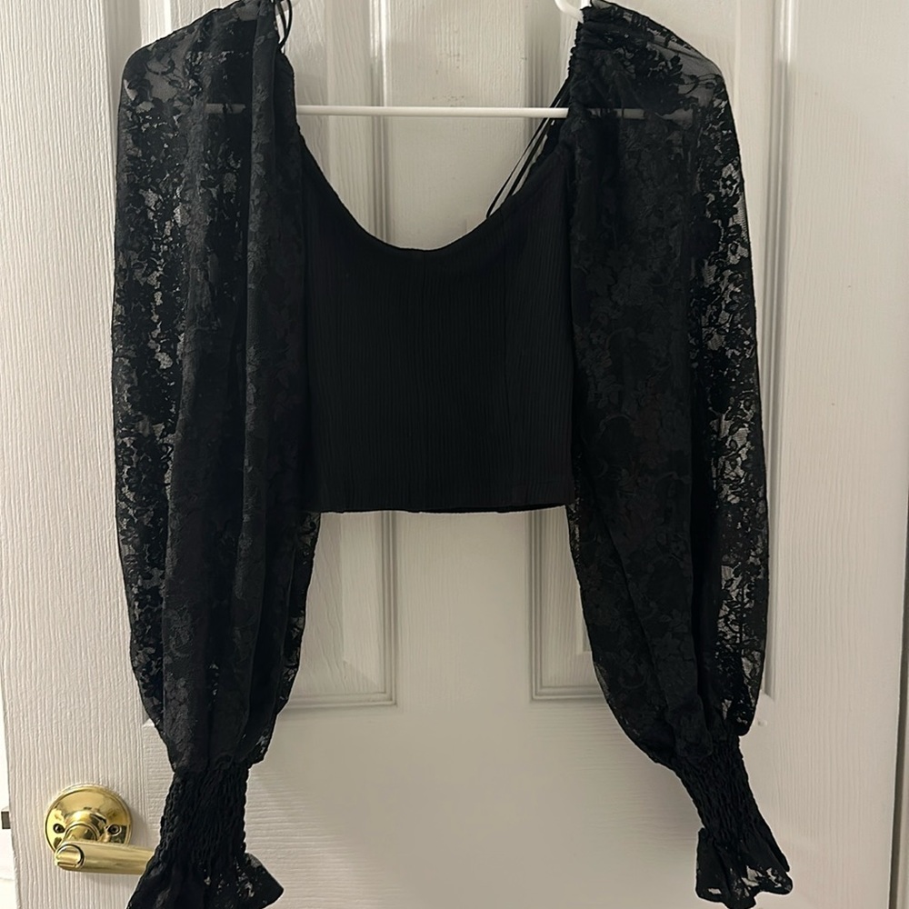 urban outfitters long sleeve with see through sleeves